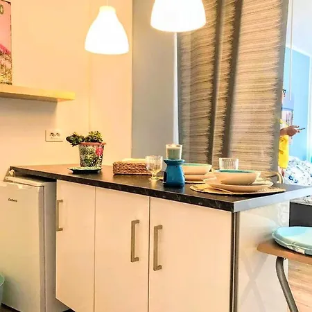 Studio In Puerto De La Cruz With Wonderful Sea View Shared Pool Furnished Balcony 250 M From The Bea شقة *